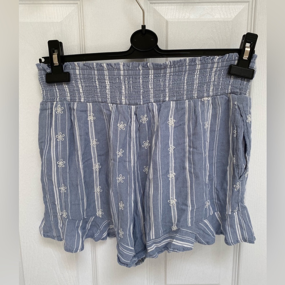 American Eagle striped blue soft shorts